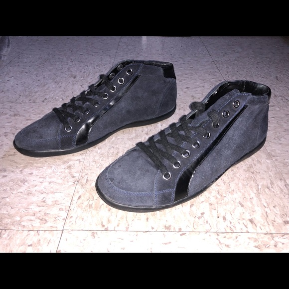 Suede Prada Sneakers in Excellent Condition - Picture 4 of 7
